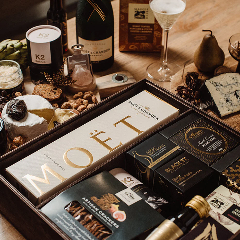 Foodies with Moët Hamper - Image 3