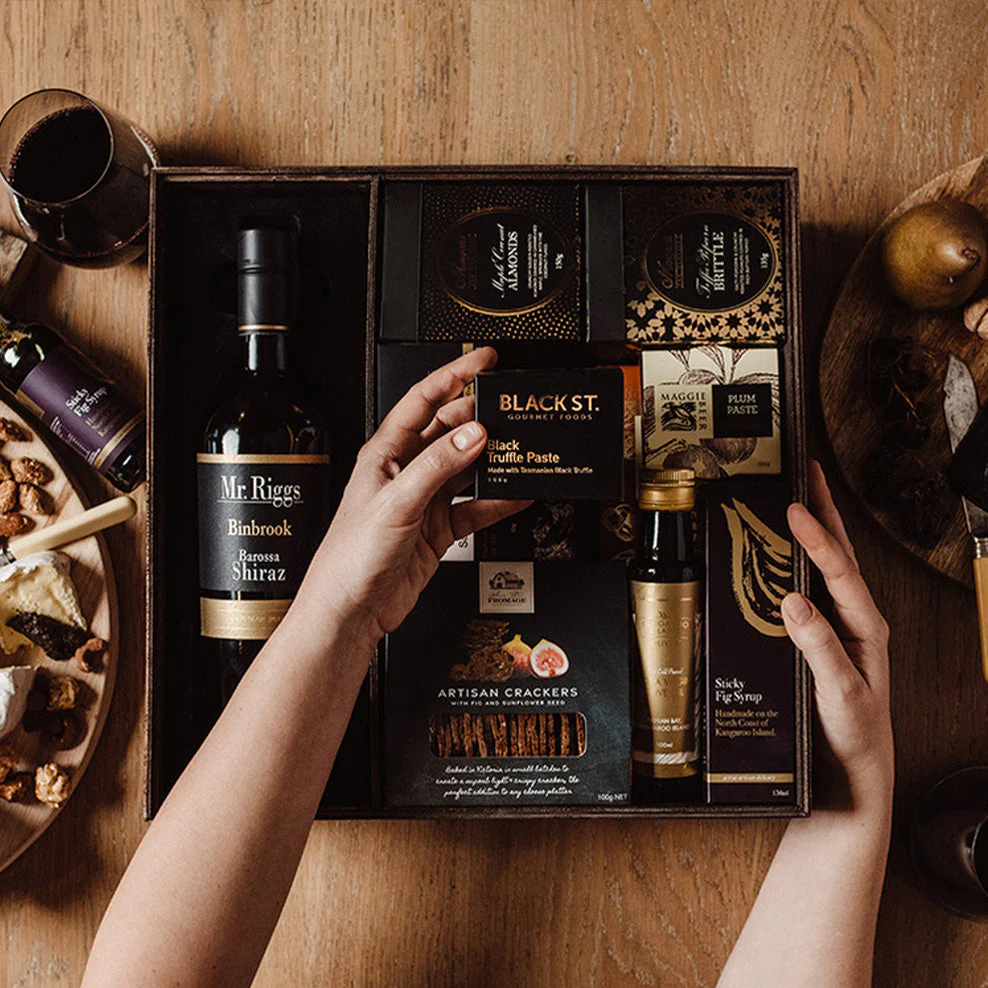 Foodies with Premium Shiraz Hamper - Image 4