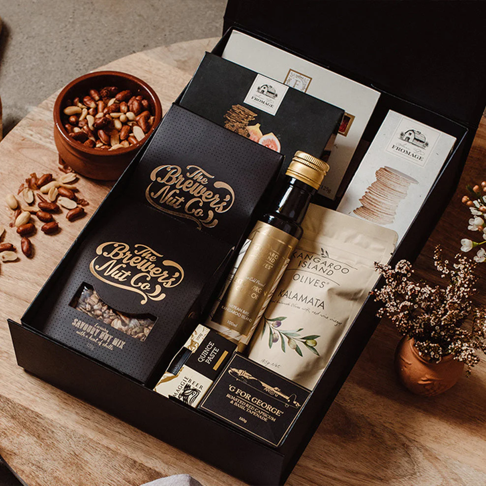 Gourmet Nibbles Hamper - Image 3