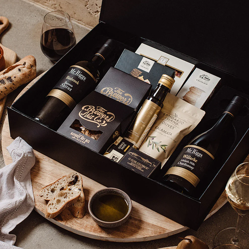 Premium Red & White Wine Hamper - Image 3